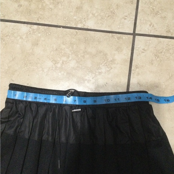 NYLORA - Picture 4 of 6